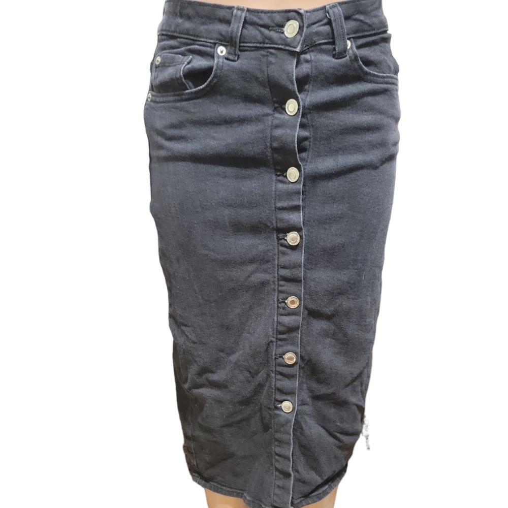 Denim Co Woman's Size 2 Button Through Midi Skirt